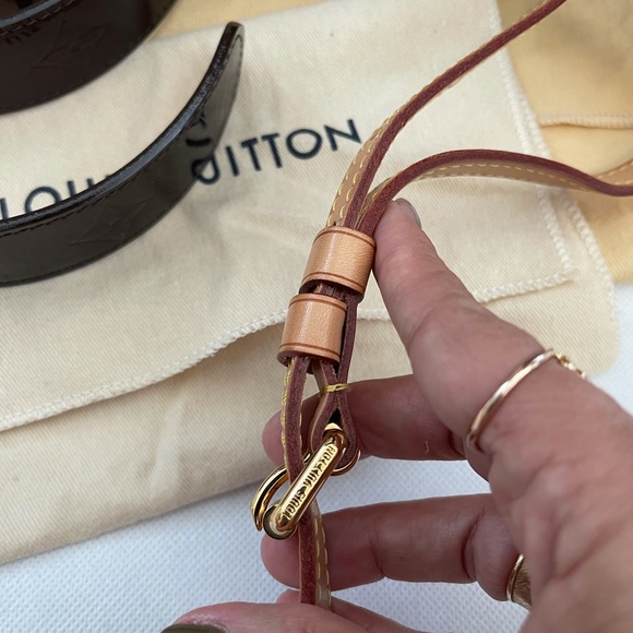 Louis Vuitton 🇫🇷 Vintage Bag & belt 🤎 - Picture 15 of 16